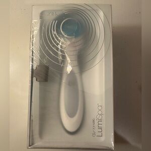 Brand New and Sealed ~ NuSkin ageLOC  Lumi Spa -Blue